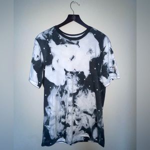 Nike Athletic Cut Tee - Large